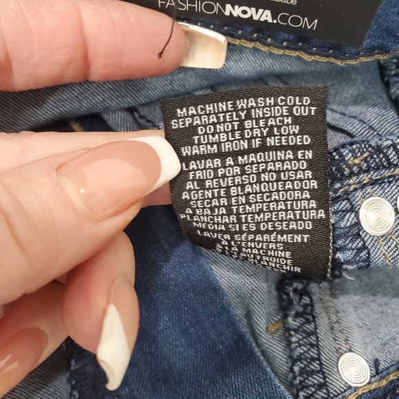 Fashion Nova Squat Like That Booty Lifting Jeans Medium Blue Wash Skinny Size 7 - Picture 13 of 13